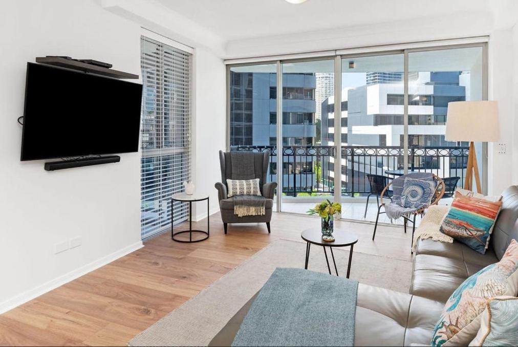 Deluxe Chevron Renaissance Lägenhet Guldkusten Exteriör bild